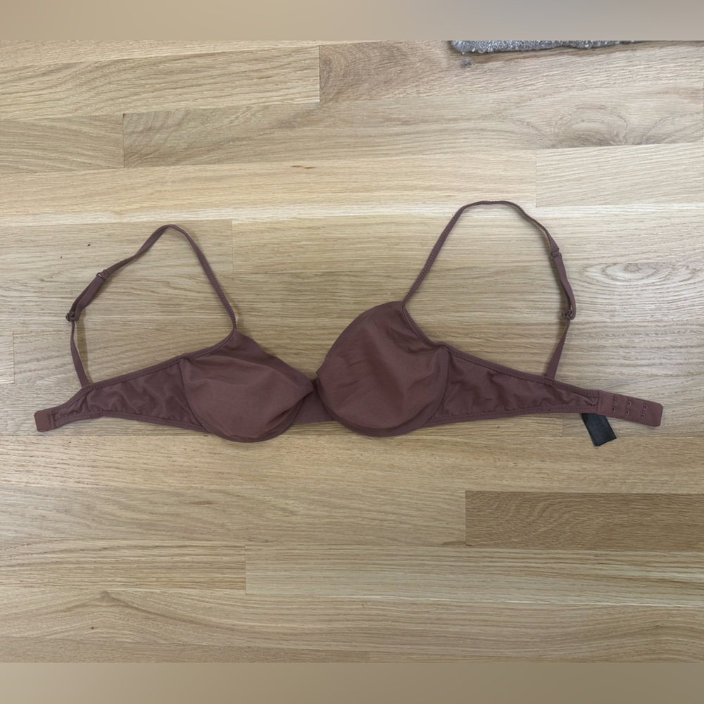 COS Mesh Bralette Bra Brown Triangle Size XS Dainty Wispy Feminine Chestnut